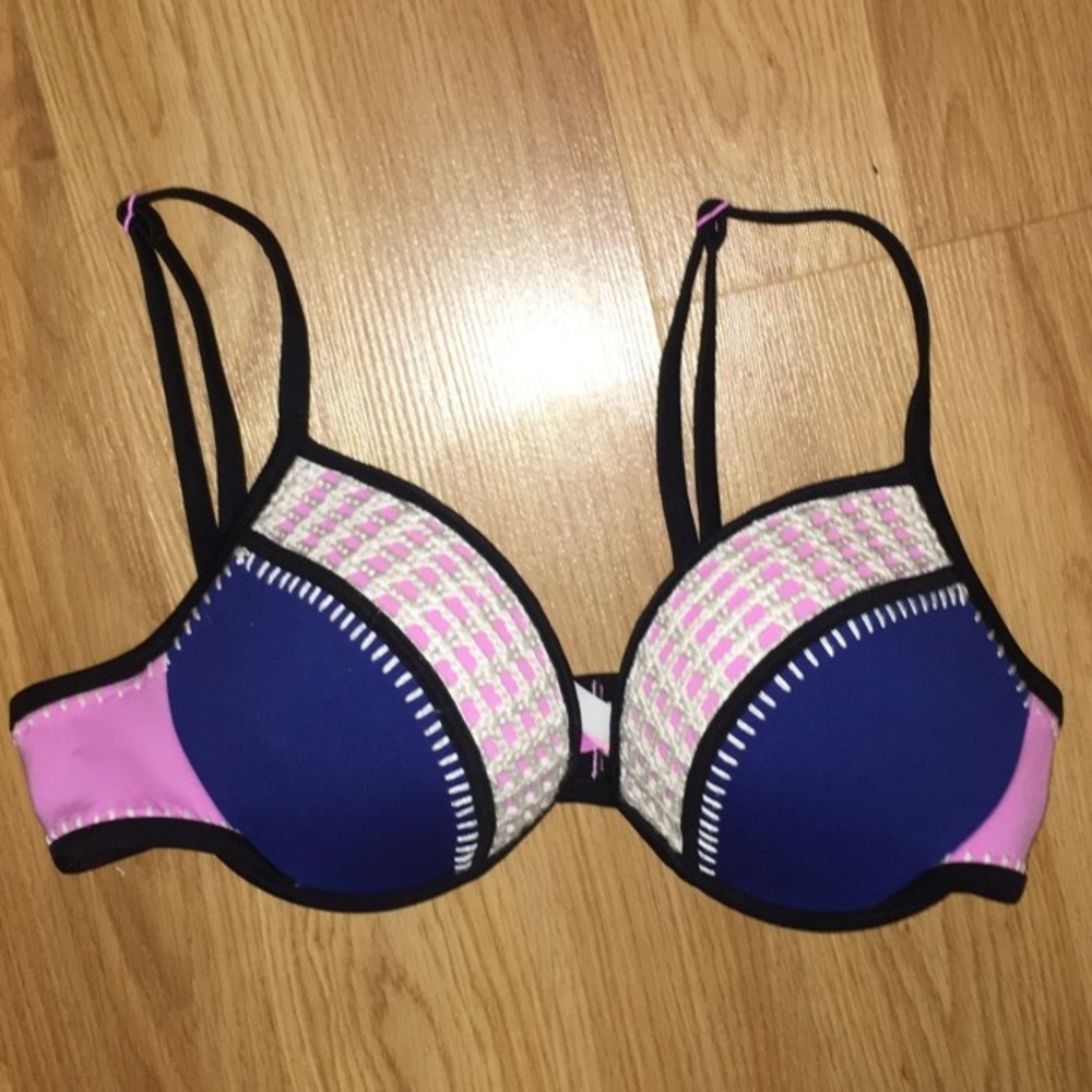 VS bikini top